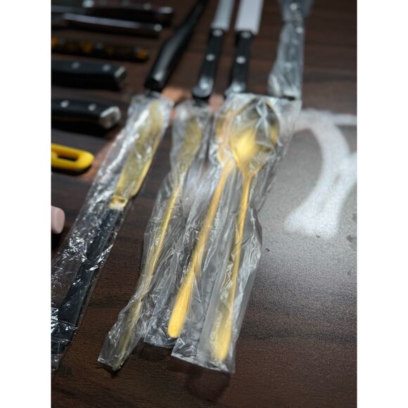 Assorted Kitchen Knife Lot - Mixed Brands, Some New, Mostly Used - Picture 3 of 7